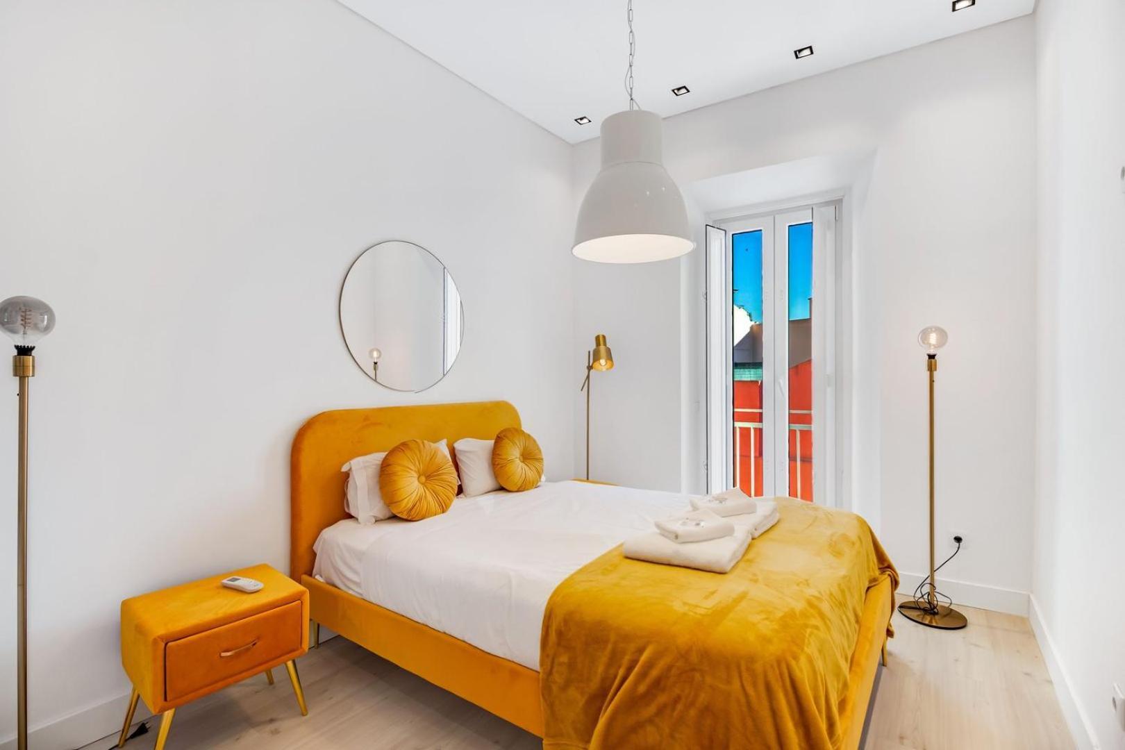 Apartment 2br Renovated Duplex - Ac - Lx Factory Lisbon